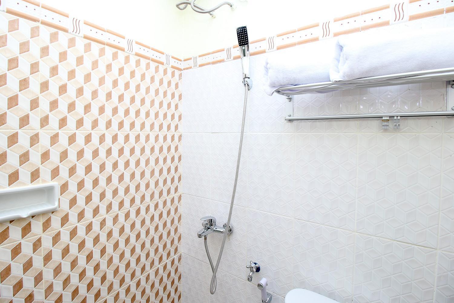 Hotel RedDoorz Syariah @ Pahlawan Sidoarjo Zewnętrze zdjęcie