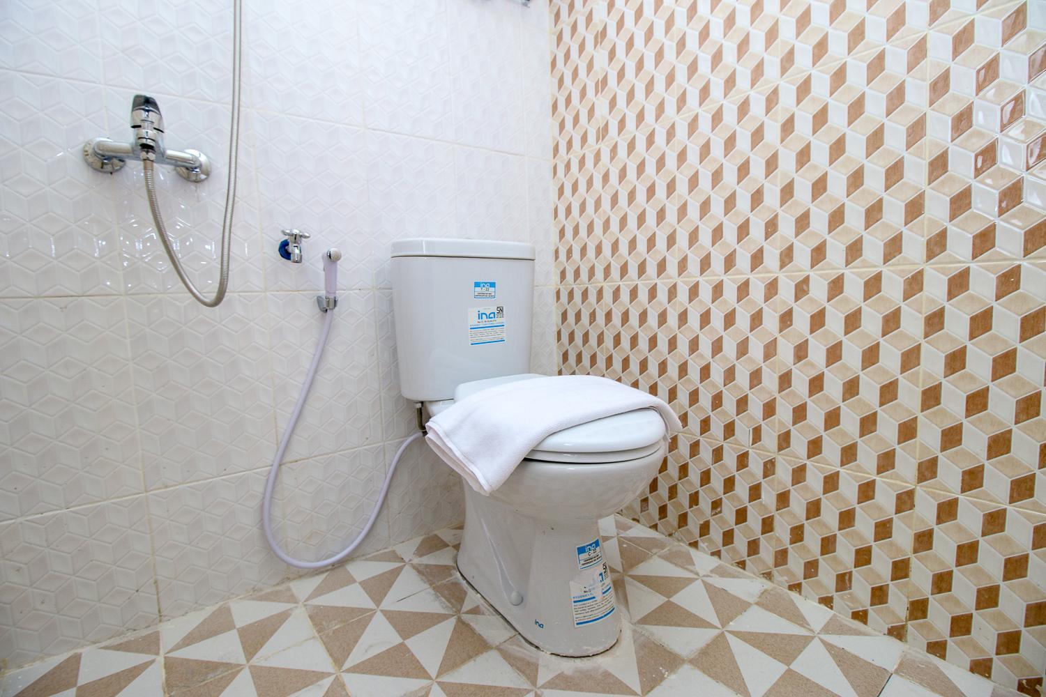 Hotel RedDoorz Syariah @ Pahlawan Sidoarjo Zewnętrze zdjęcie